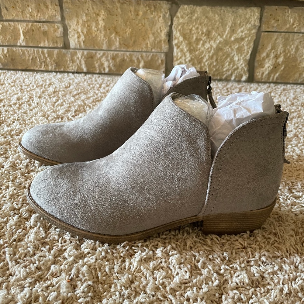 Women’s booties